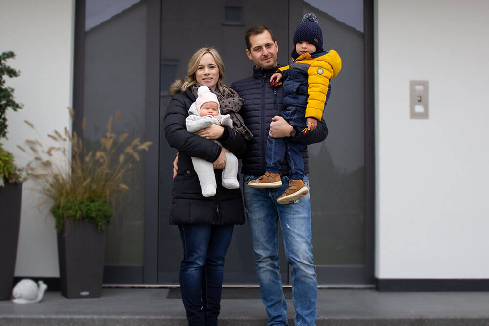 Christian und Daniela Büttner mit ihren Kindern